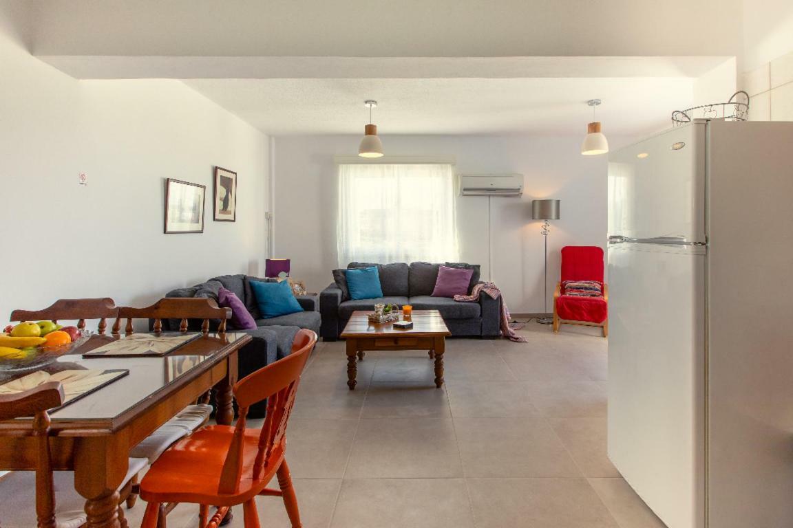 파라림니 Jimmy'S Flat 아파트 외부 사진